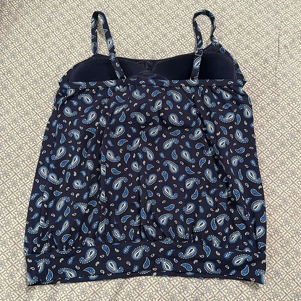 Lands' End Blue Paisley Tankini Swimsuit Top - Picture 5 of 13